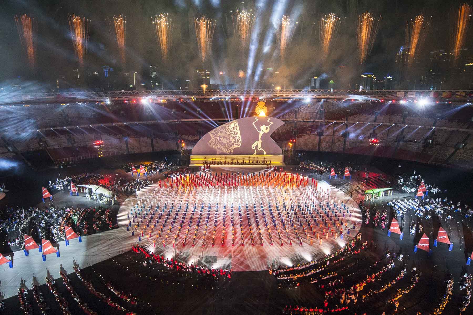 Paralympics spectacular hits target